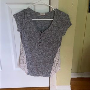 Grey T shirt with lace